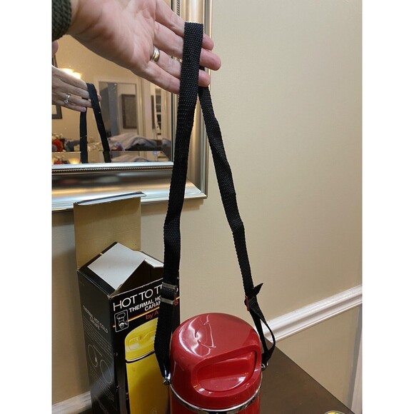 Hot to Trot Thermal no. 1006 by AK DASS Made in USA Thermos Red - Open Box - Picture 7 of 8